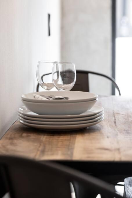 Coolest In Berlin, Easy Check-in, Industrial Style, Near Center - Maisonette #2 * Berlijn