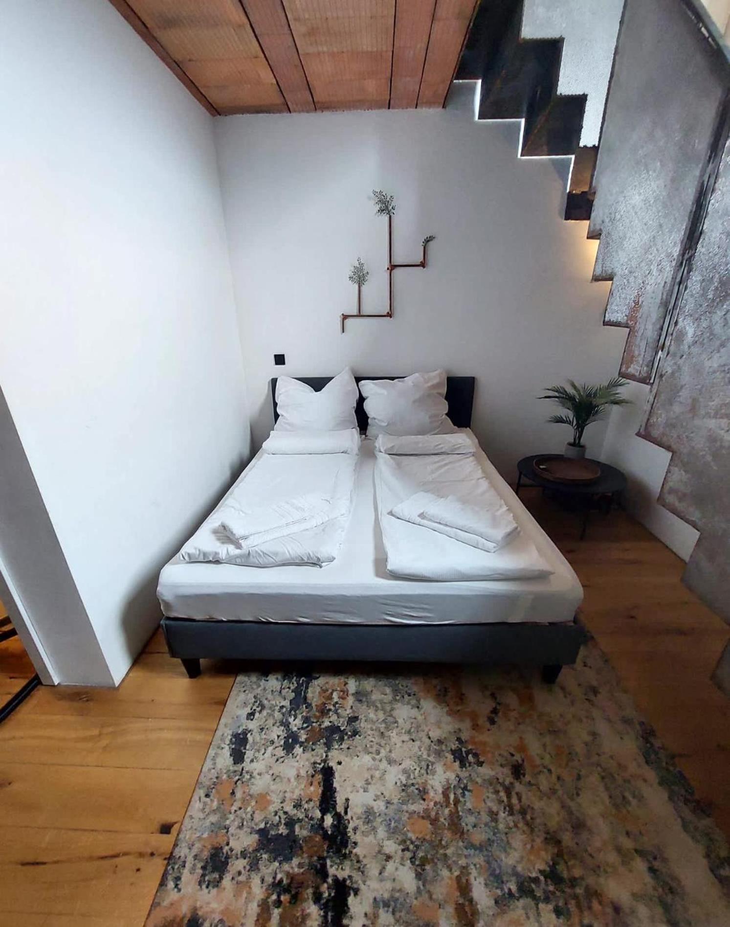 Appartement Coolest In Berlin, Easy Check-in, Industrial Style, Near Center - Maisonette #2