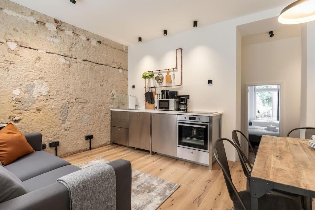 Coolest In Berlin, Easy Check-in, Industrial Style, Near Center - Maisonette #2 Appartement *